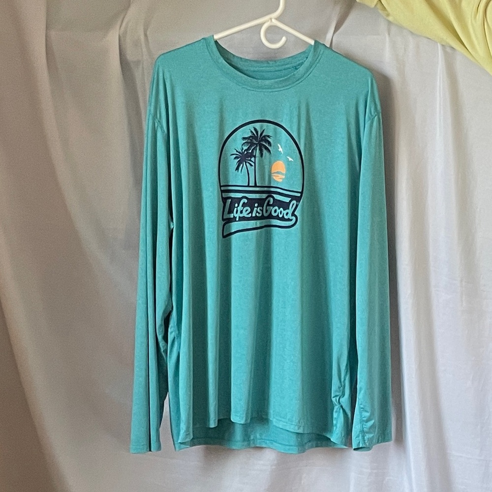 Life is Good T-shirt, size XL